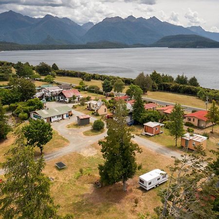 Manapouri Holiday Park Exterior photo