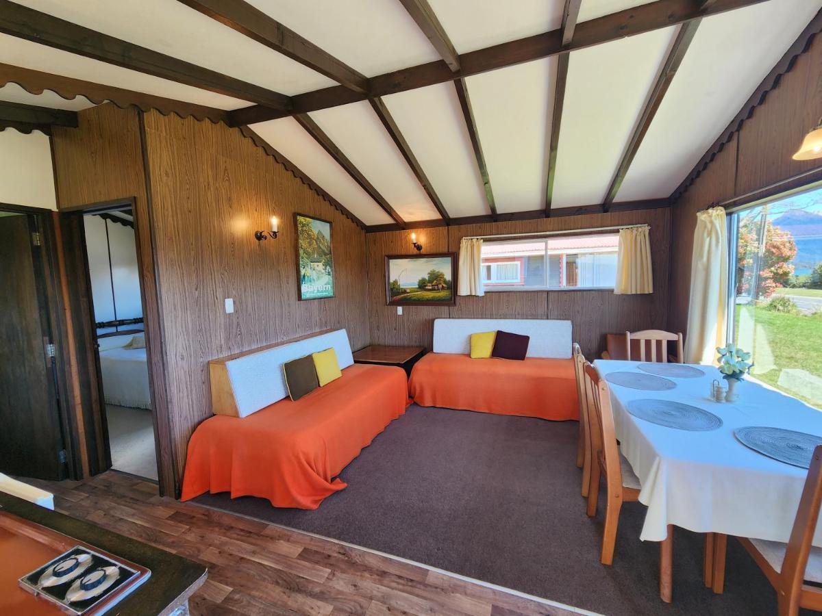 Manapouri Holiday Park Exterior photo