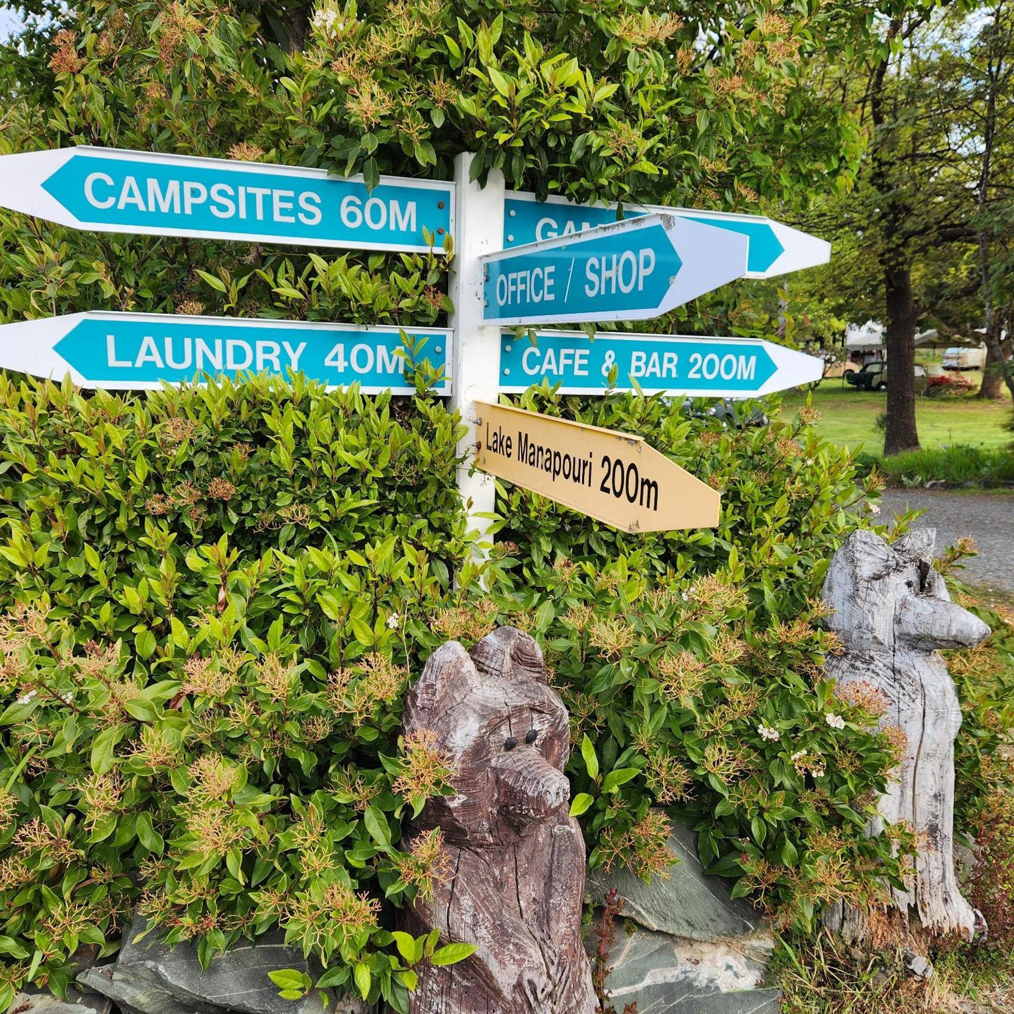 Manapouri Holiday Park Exterior photo
